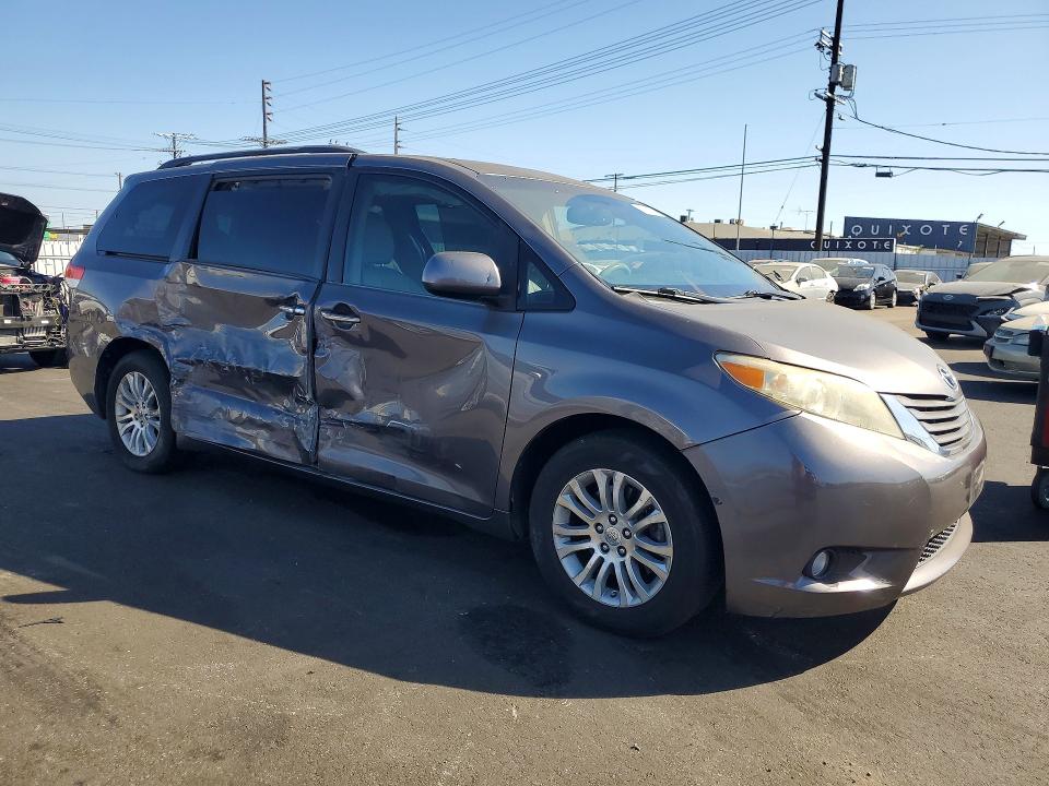 2011 Toyota Sienna VIN 5TDYK3DC4BS049320 COPART salvage auction — SIDE, Ca - Salvage Certificate, sold $1,950 on 2026-07-22 (photo 4)