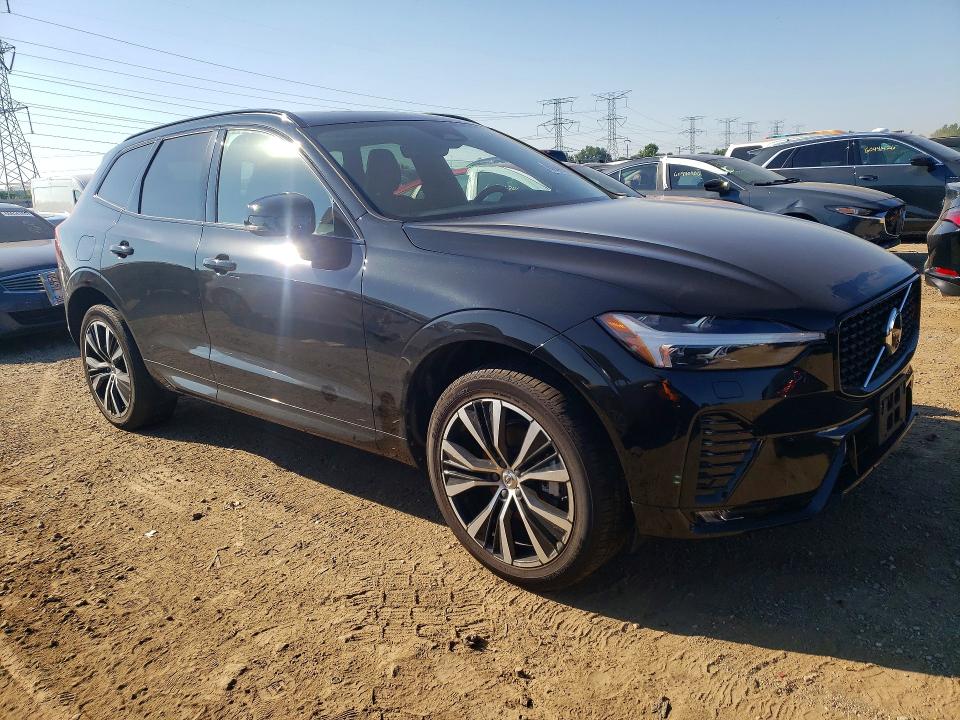 2024 Volvo Xc60 VIN YV4L12RL7R1846276 COPART salvage auction — WATER/FLOOD, Il - Salvage Cert-Flood, sold $5,700 on 2026-08-11 (photo 4)