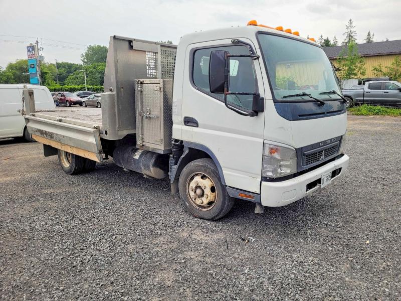 2008 Mitsubishi fuso truck of america inc Fe VIN JL6CCE1S18K000811 COPART salvage auction — MINOR DENT/SCRATCHES, ON - PERMIT NO BRAND - UNFIT (P), sold $18,000 on 2026-07-28 (photo 1)