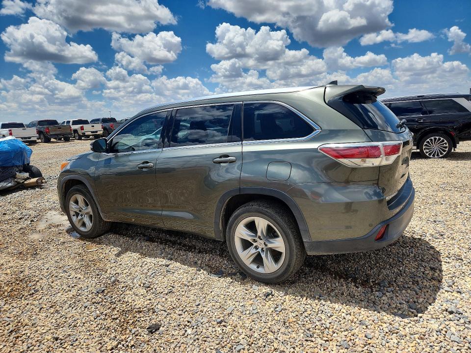2014 Toyota Highlander VIN 5TDYKRFHXES015592 COPART salvage auction — MINOR DENT/SCRATCHES, Tx - Certificate Of Title (P), sold $9,100 on 2026-07-28 (photo 2)