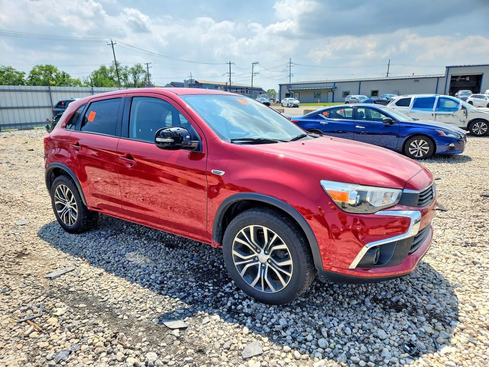 2016 Mitsubishi VIN JA4AP3AWXGZ059643 COPART salvage auction — SIDE, Il - Salvage Certificate, sold $1,150 on 2026-07-31 (photo 4)