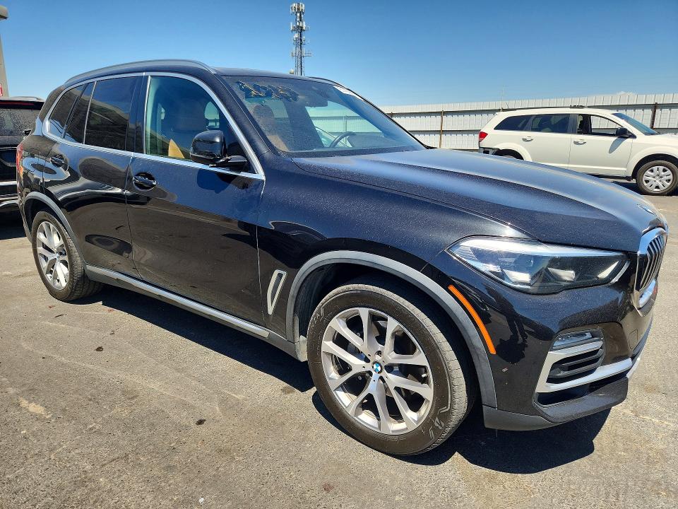 2019 BMW X5 VIN 5UXCR6C5XKLK88610 COPART salvage auction — MINOR DENT/SCRATCHES, CA - DIS/DLR/EXP ONLY CLEAN TITLE, sold $11,100 on 2026-07-30 (photo 4)