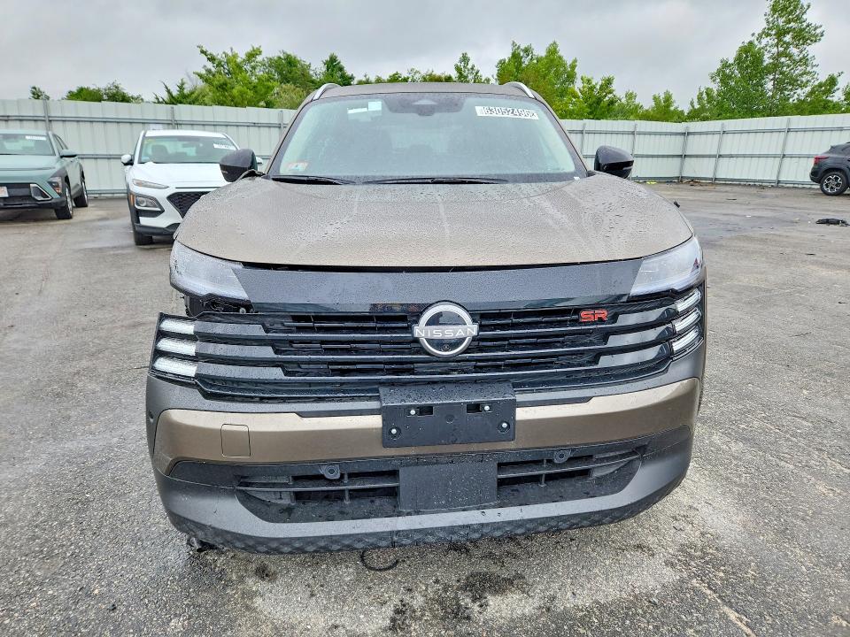 2026 Nissan Kicks VIN 3N8AP6DB1TL387068 COPART salvage auction — FRONT END, VA - CERT OF TITLE - SALVAGE, sold $7,400 on 2026-08-19 (photo 5)