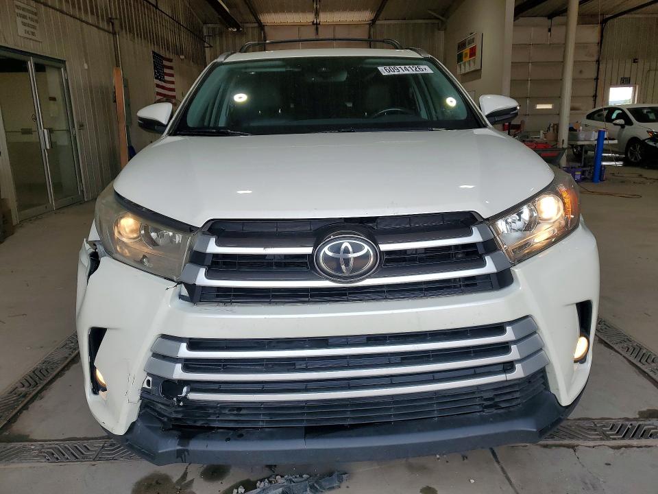 2019 Toyota Highlander VIN 5TDJZRFH6KS598302 COPART salvage auction — FRONT END, Pa - Cert Of Title, sold $3,850 on 2026-07-23 (photo 5)