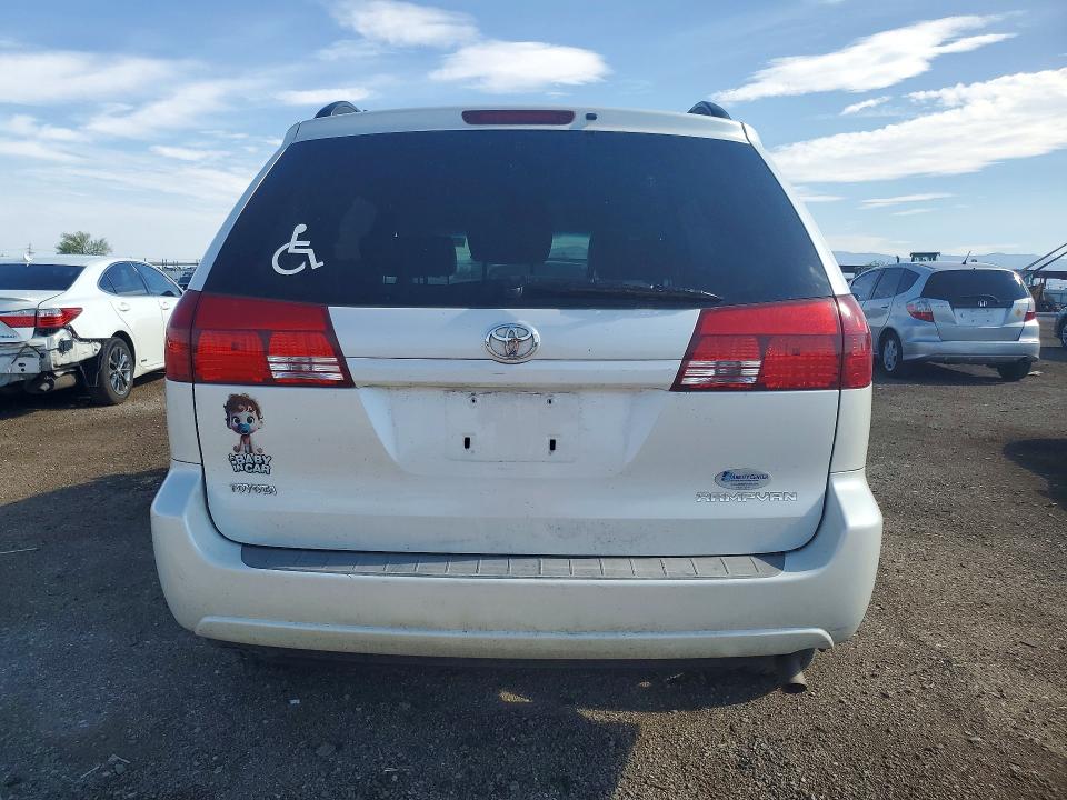 2005 Toyota Sienna VIN 5TDZA22C85S362217 COPART salvage auction — MINOR DENT/SCRATCHES, Az - Cert Of Title - Salvage, sold $3,100 on 2026-07-24 (photo 6)