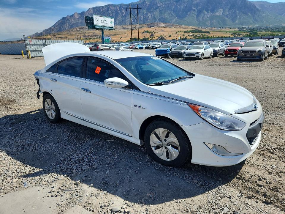 2014 Hyundai Sonata VIN KMHEC4A44EA115171 COPART salvage auction — REAR END, UT - FLOOD/SALVAGE CERT. OF TITLE (P), sold $350 on 2026-07-13 (photo 4)