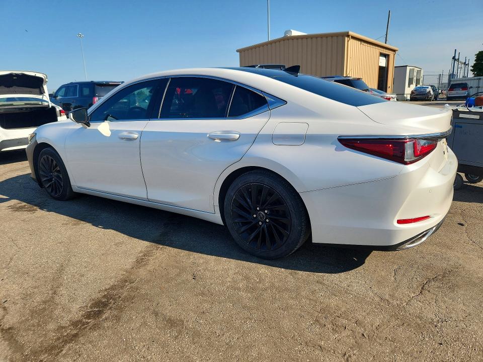 2019 Lexus ES VIN 58ABZ1B17KU027609 COPART salvage auction — FRONT END, WV - CERTIFICATE OF TITLE (P), sold $14,900 on 2026-07-29 (photo 2)