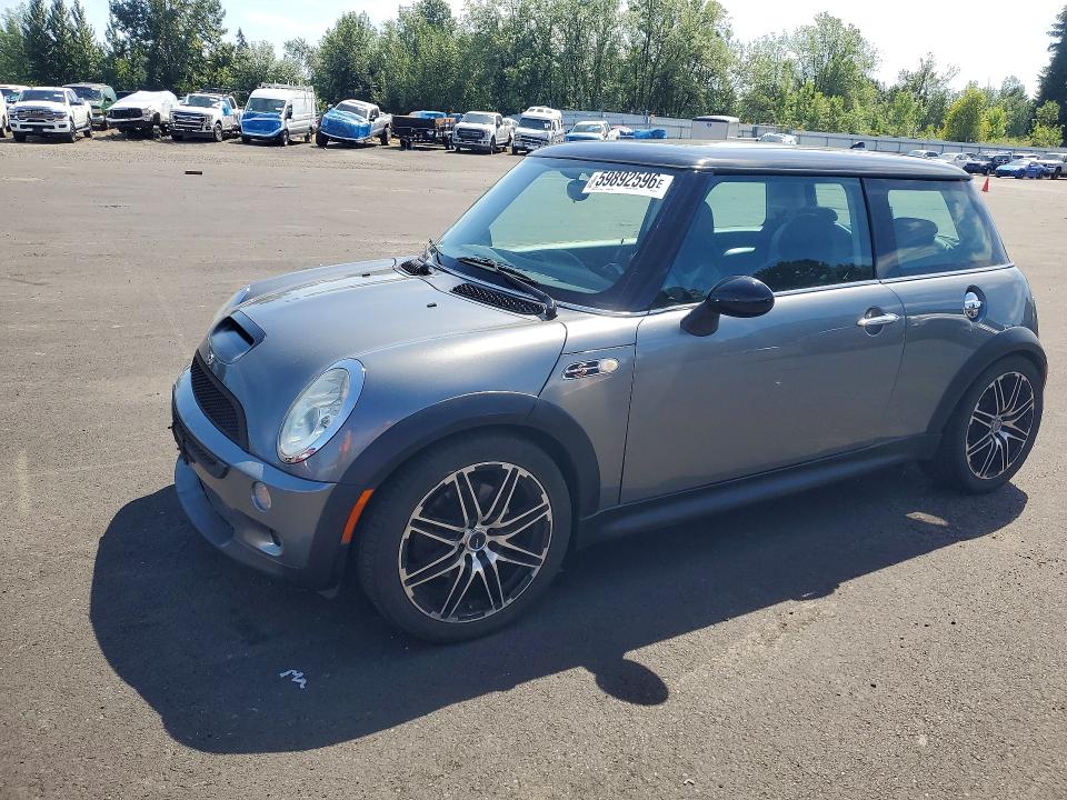 2002 Mini Cooper VIN WMWRE33452TD52727 COPART salvage auction — UNDERCARRIAGE, Or - Salvage Title Certificate, sold $725 on 2026-08-12 (photo 1)