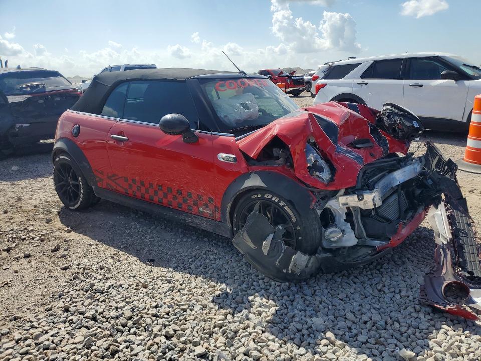 2019 Mini VIN WMWWG9C51K3F66591 COPART salvage auction — FRONT END, Tx - Salvage Vehicle Title, sold $975 on 2026-08-06 (photo 4)
