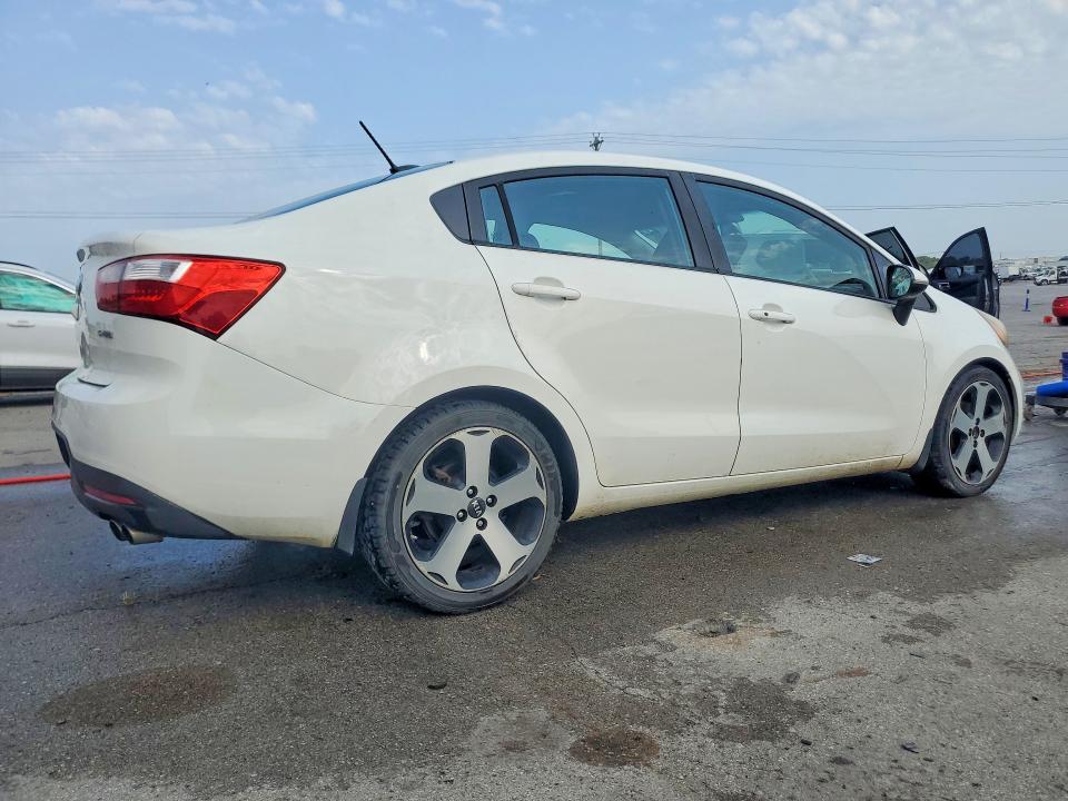 2013 Kia Rio VIN KNADN4A33D6147867 COPART salvage auction — WATER/FLOOD, Ms - Cert Of Title - Flood Salvage, sold $150 on 2026-08-26 (photo 3)