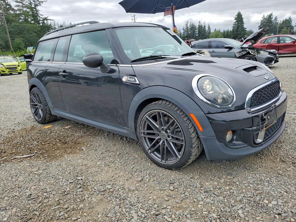 2011 Mini Cooper VIN WMWZG3C52BTY37259 COPART salvage auction — UNDERCARRIAGE, WA - VEHICLE CERT OF OWNERSHIP-TITL, sold $1,450 on 2026-07-31 (photo 4)