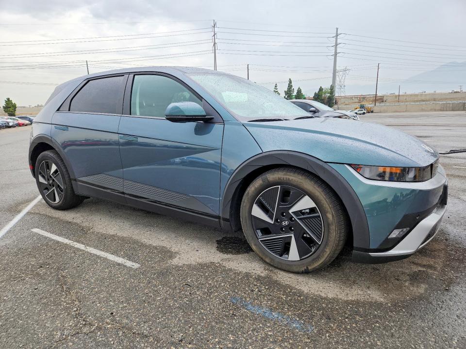 2026 Hyundai Ioniq 5 VIN 7YAKN4DA3TY043489 COPART salvage auction — SIDE, Ca - Salvage Certificate, sold $8,200 on 2026-08-25 (photo 4)
