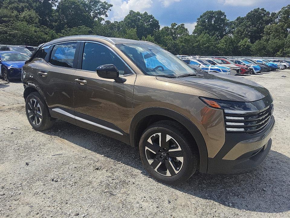 2026 Nissan Kicks VIN 3N8AP6CB3TL390362 COPART salvage auction — REAR END, NC - CERTIFICATE OF TITLE, sold $12,800 on 2026-07-15 (photo 4)
