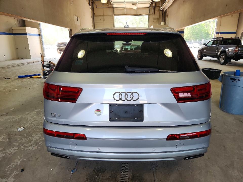 2019 Audi Q7 VIN WA1LHAF77KD021627 COPART salvage auction — FRONT END, VA - CERT OF TITLE - SALVAGE, sold $300 on 2026-07-24 (photo 6)