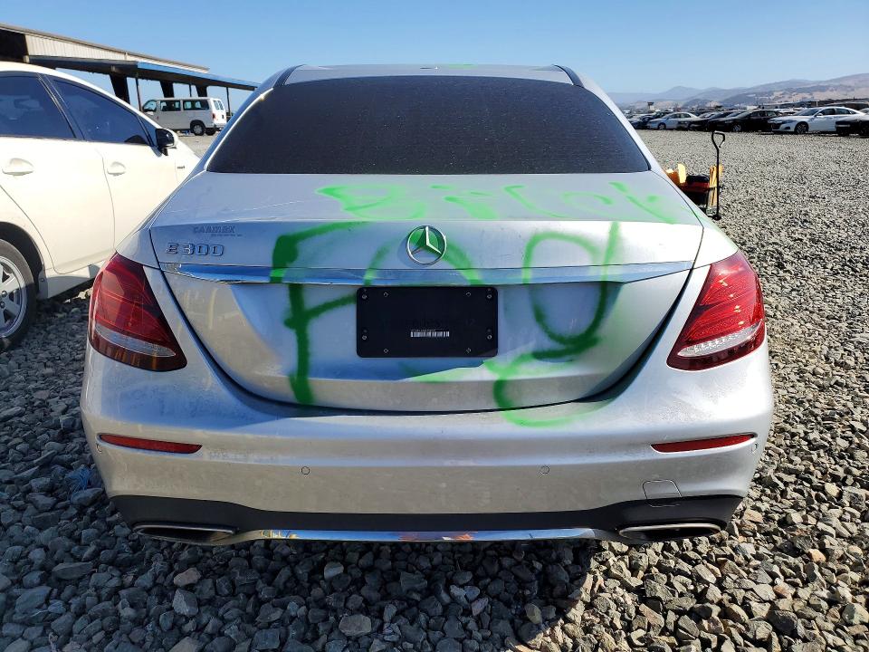 2018 Mercedes-benz E-class VIN WDDZF4JB0JA458037 COPART salvage auction — VANDALISM, CA - SALVAGE CERTIFICATE, sold $6,900 on 2026-08-20 (photo 6)