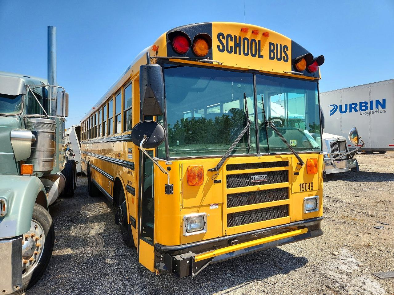 2011 Thomas Saf-t-line VIN 1T88P4E25B1138533 COPART salvage auction — Normal Wear, IL - CERTIFICATE OF TITLE, sold $1,600 on 2026-09-10 (photo 1)