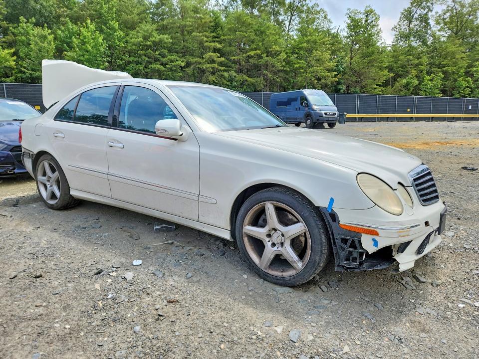 2009 Mercedes-benz E-klasse VIN WDBUF87X29B385854 COPART salvage auction — REAR END, Md - Cert Of Salvage > 75% Damage, sold $200 on 2026-07-14 (photo 4)