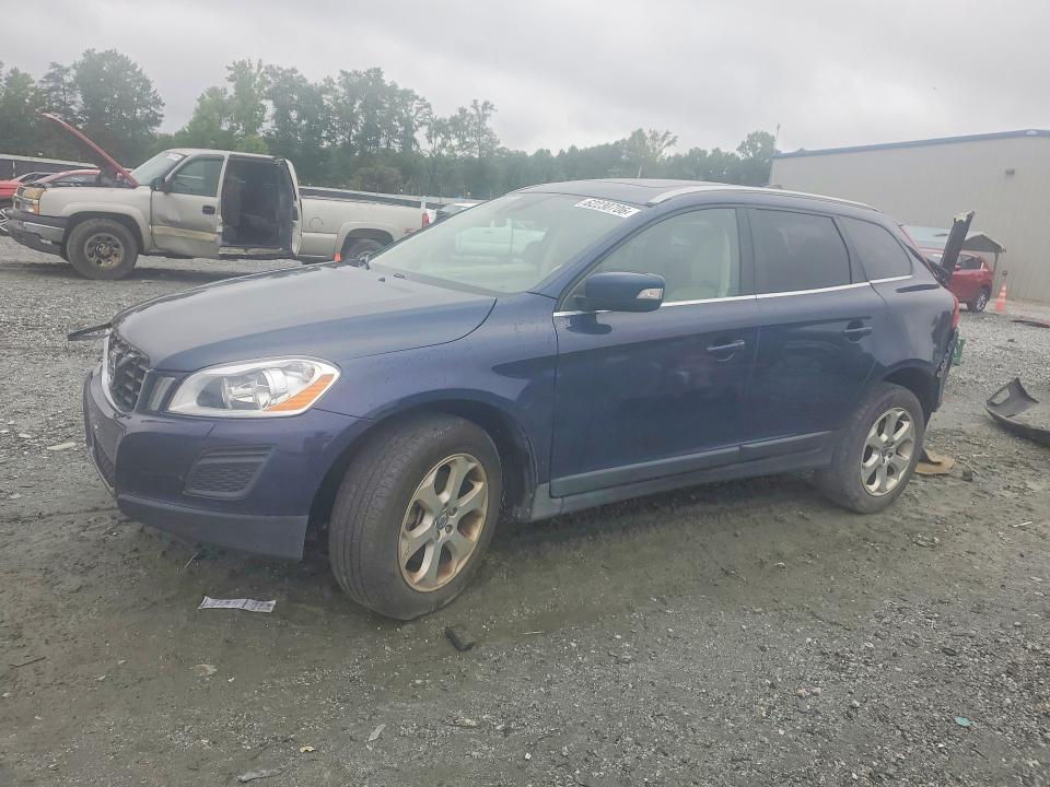 2013 Volvo Xc60 VIN YV4952DLXD2412099 COPART salvage auction — REAR END, Sc - Cert Of Title-Salvage, sold $175 on 2026-08-12 (photo 1)
