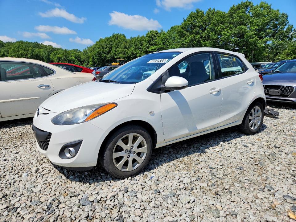 2013 Mazda 2 VIN JM1DE1LZ1D0165578 COPART salvage auction — FRONT END, Ma - Cert Of Title-Reconstrctd Coll, sold $1,000 on 2026-07-21 (photo 1)