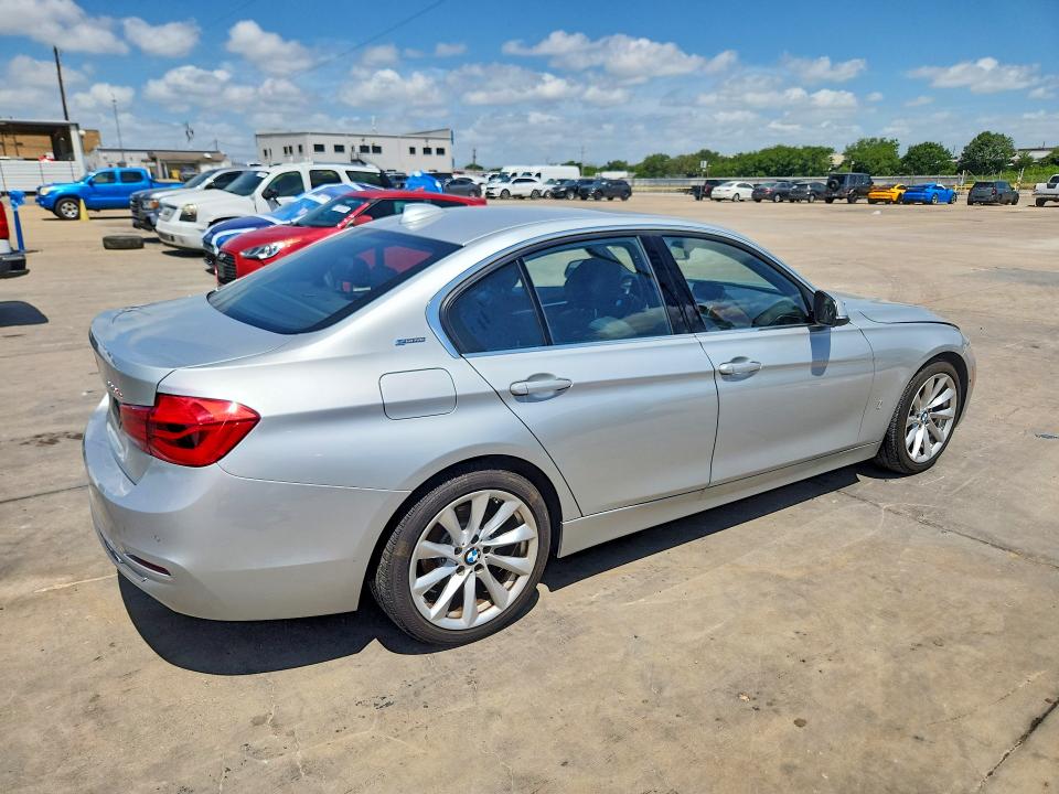 2017 BMW 3er VIN WBA8E1C56HK480348 COPART salvage auction — NORMAL WEAR, Tx - Certificate Of Title (P), sold $6,700 on 2026-07-27 (photo 3)