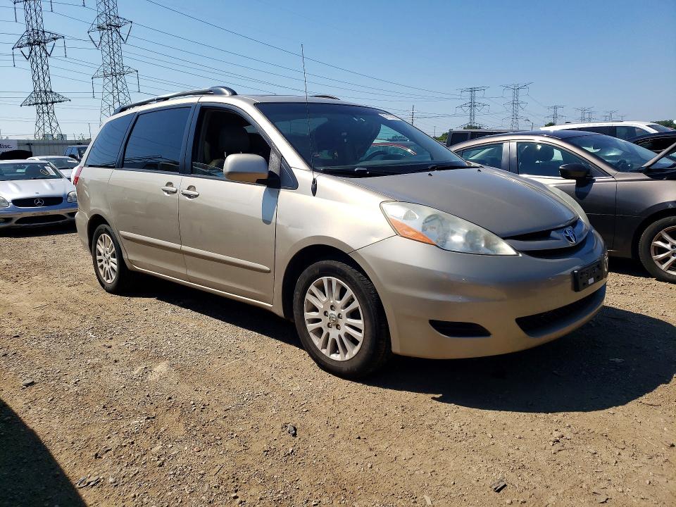 2008 Toyota Sienna VIN 5TDZK22C18S205372 COPART salvage auction — NORMAL WEAR, IL - CERTIFICATE OF TITLE, sold $300 on 2026-07-19 (photo 4)