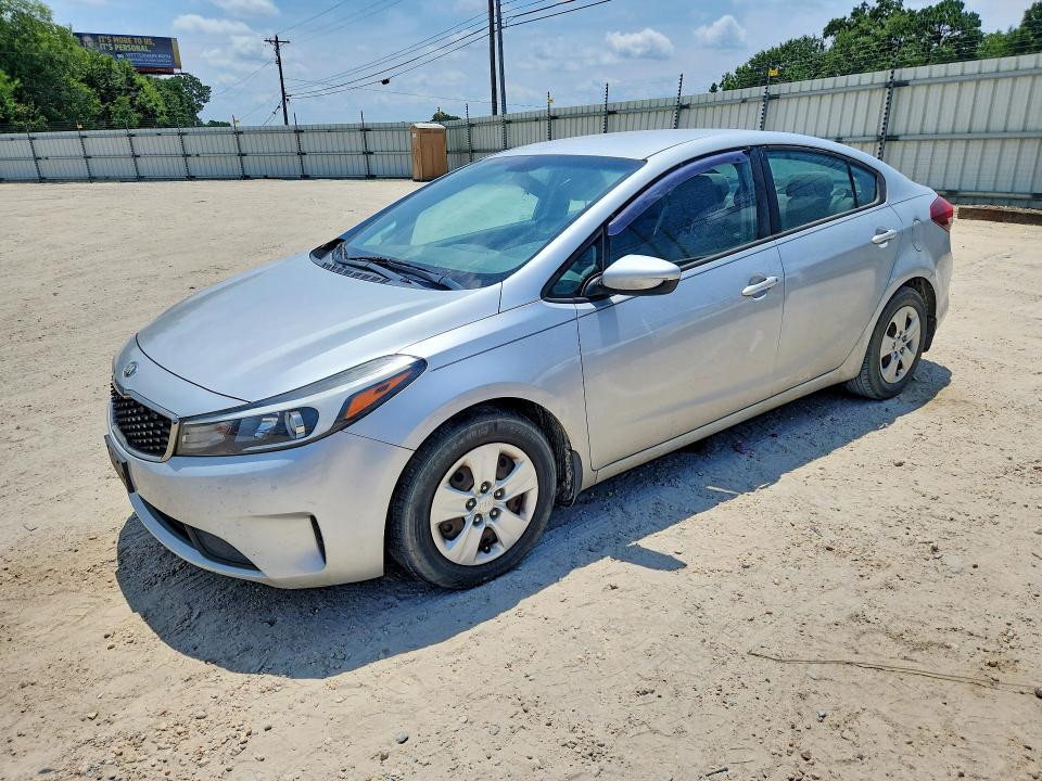 2017 Kia VIN 3KPFL4A72HE083535 COPART salvage auction — REAR END, Al - Certificate Of Title, sold $1,100 on 2026-07-09 (photo 1)