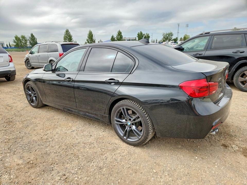 2018 BMW 3er VIN WBA8D9G55JNU70281 COPART salvage auction — NORMAL WEAR, AB - OOP - ACTIVE, sold $23,000 on 2026-07-29 (photo 2)
