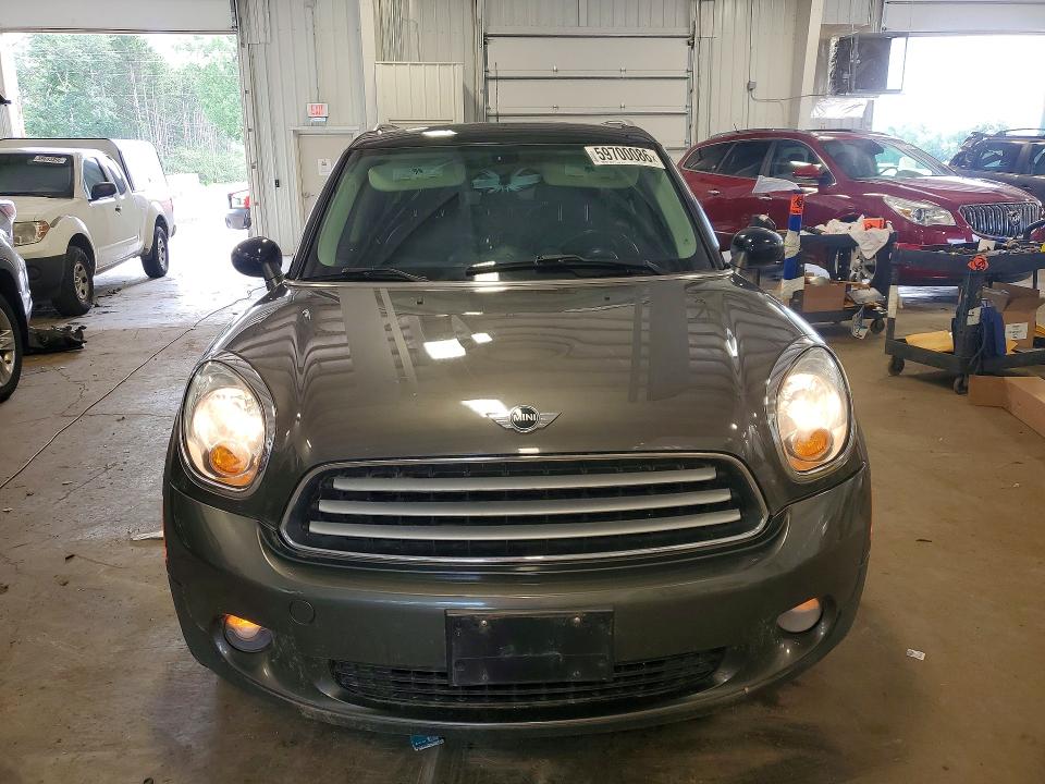 2013 Mini Cooper VIN WMWZB3C56DWM31310 COPART salvage auction — MINOR DENT/SCRATCHES, Ca - Certificate Of Title, sold $1,250 on 2026-07-09 (photo 5)
