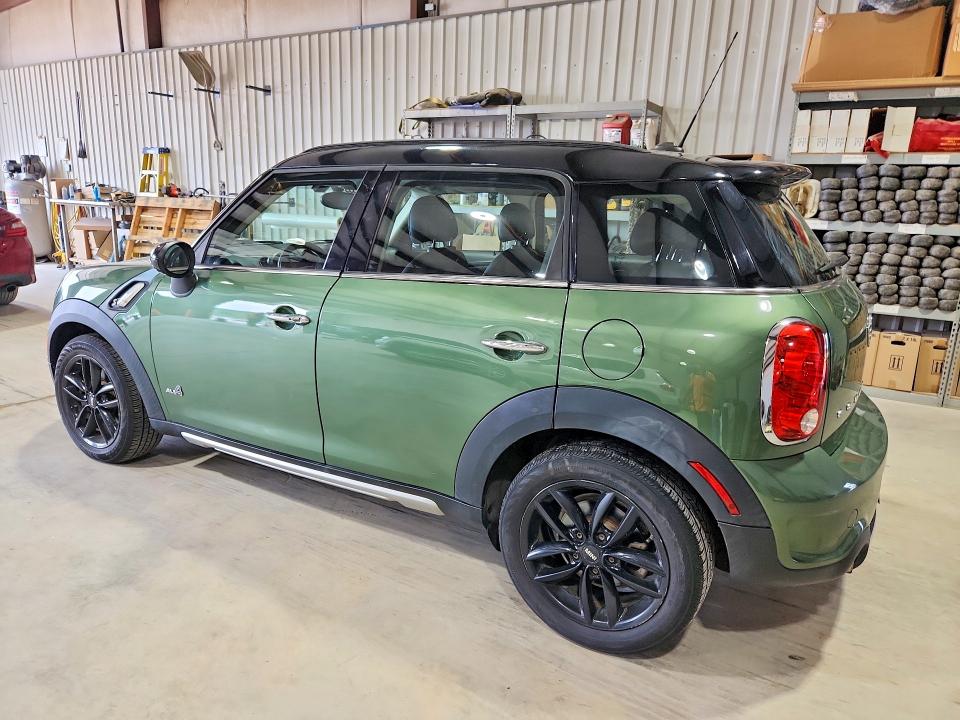 2016 Mini Cooper VIN WMWZC5C59GWU01490 COPART salvage auction — MINOR DENT/SCRATCHES, PA - CERT OF TITLE (P), sold $3,150 on 2026-07-24 (photo 2)
