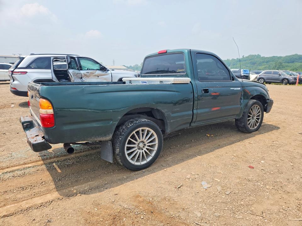 2001 Toyota Tacoma VIN 5TENL42N91Z879352 COPART salvage auction — FRONT END, Il - Certificate Of Title, sold $1,700 on 2026-07-22 (photo 3)