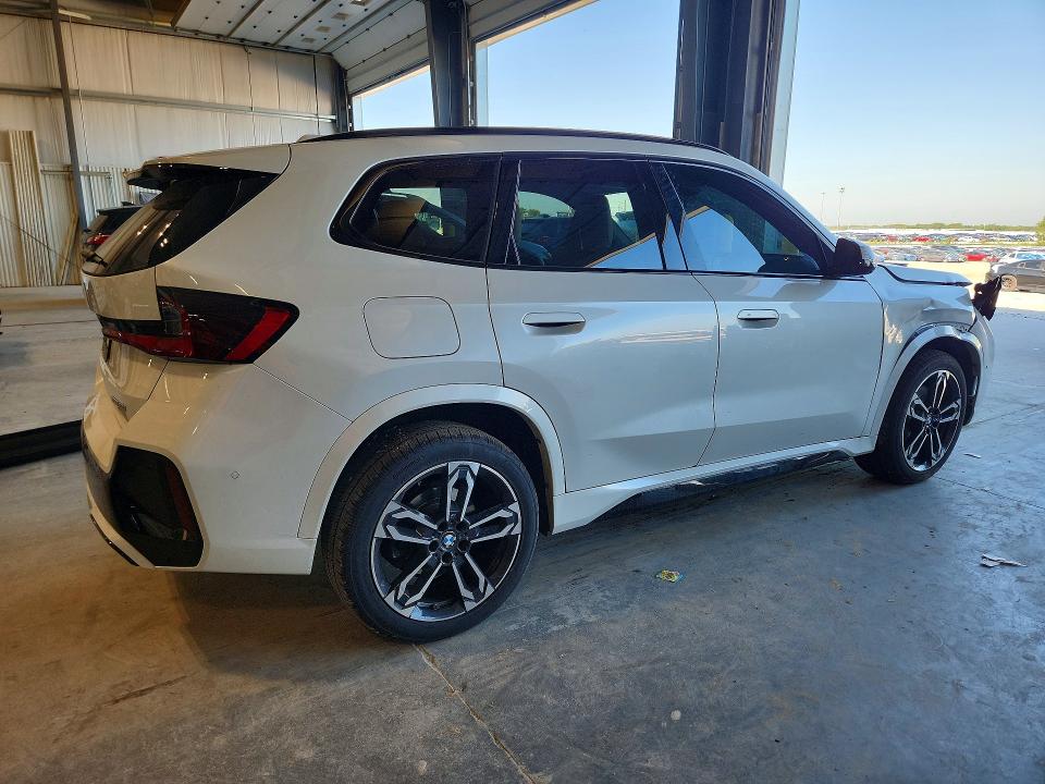 2023 BMW VIN WBX73EF05P5X61794 COPART salvage auction — FRONT END, Ne - Cert Of Title-Salvage, sold $16,000 on 2026-07-28 (photo 3)