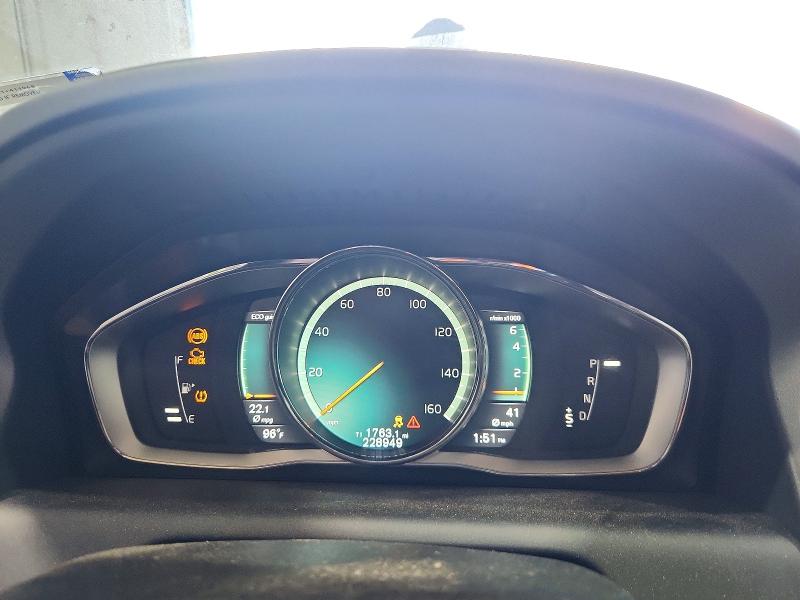 2017 Volvo Xc60 VIN YV440MRU9H2021294 COPART salvage auction — NORMAL WEAR, Nh - Certificate Of Title, sold $1,050 on 2026-08-04 (photo 9)