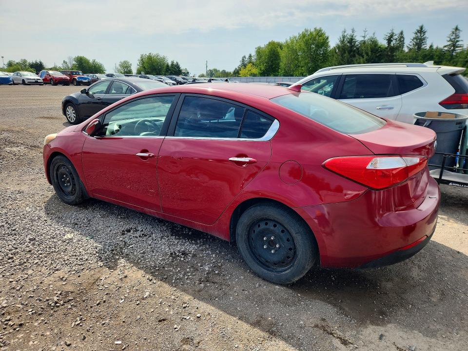 2015 Kia Forte VIN KNAFX4A88F5433737 COPART salvage auction — REAR END, ON - PERMIT NO BRAND - UNFIT, sold $275 on 2026-07-23 (photo 2)