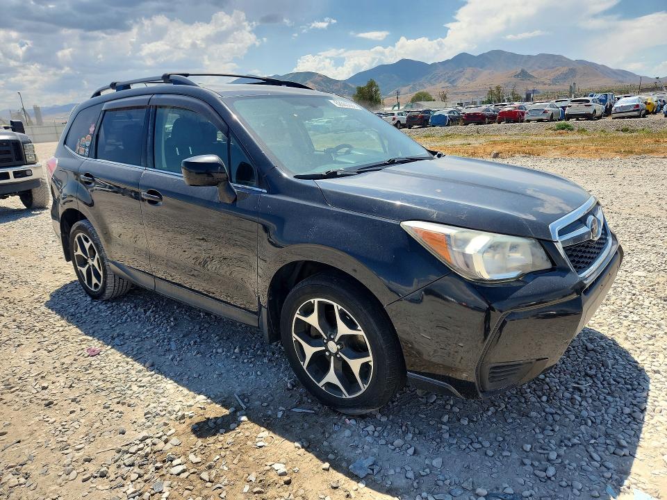 2014 Subaru Forester VIN JF2SJGDC2EH496979 COPART salvage auction — MINOR DENT/SCRATCHES, Ut - Cert Of Title-Manufacturer Buy, sold $1,050 on 2026-07-31 (photo 4)