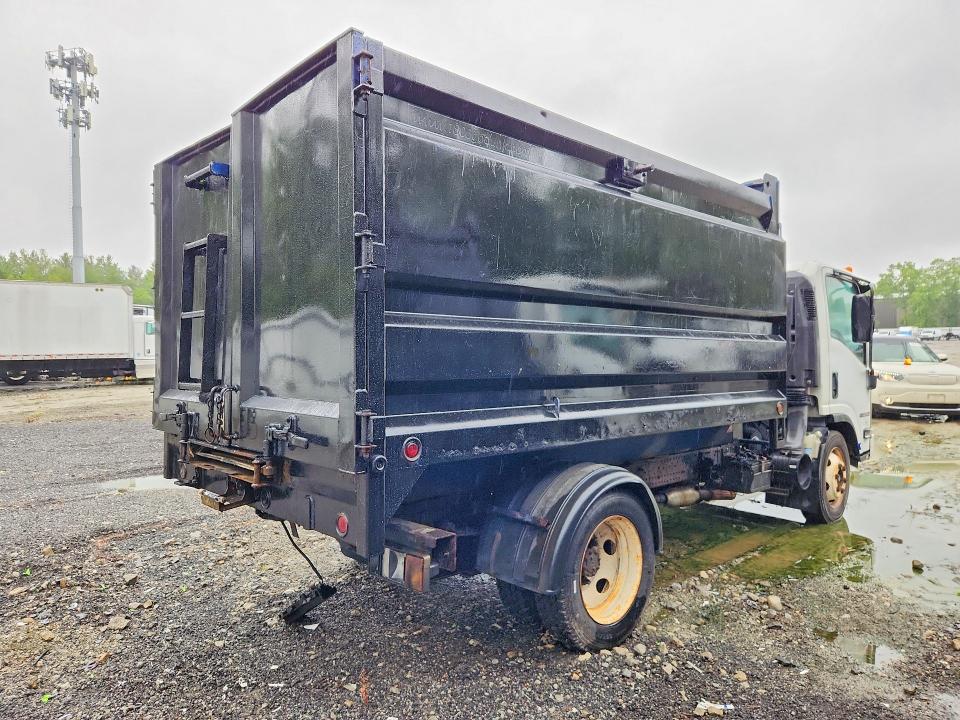 2016 Isuzu Npr hd VIN 54DC4W1B1GS802975 COPART salvage auction — FRONT END, MA - CERTIFICATE OF TITLE, sold $1,050 on 2026-07-31 (photo 3)