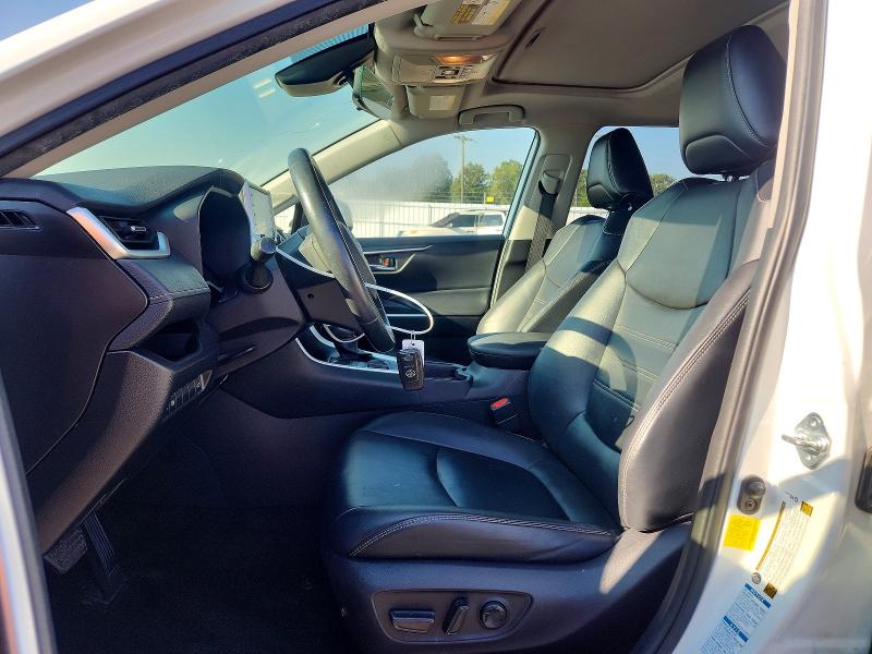 2019 Toyota Rav 4 VIN JTMA1RFVXKD013813 COPART salvage auction — FRONT END, Salvage Title, sold $11,500 on 2026-08-24 (photo 7)