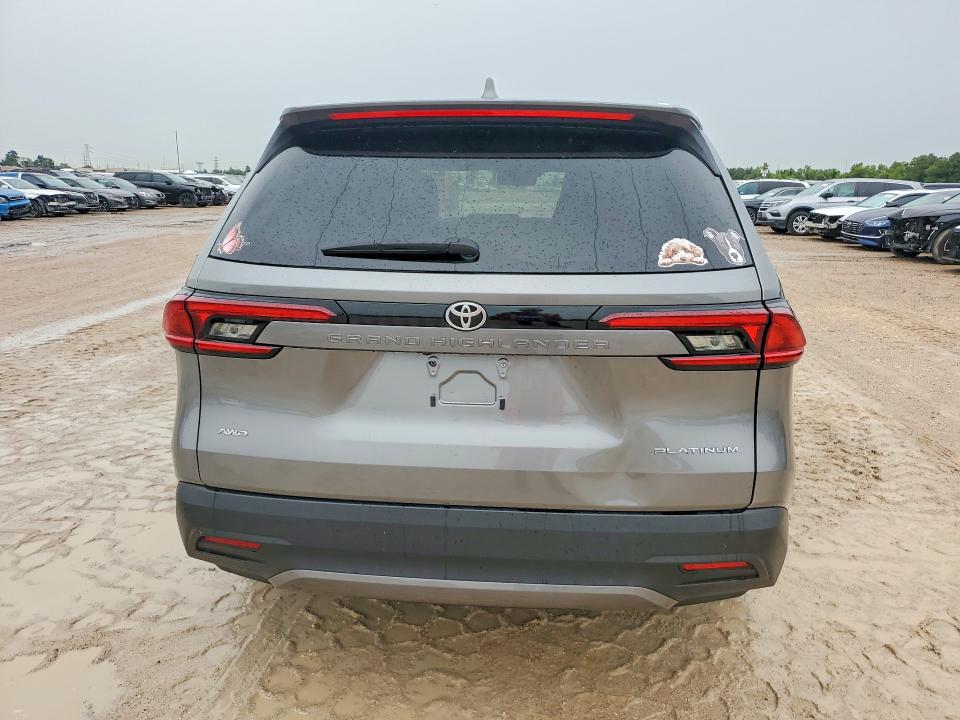 2025 Toyota Highlander VIN 5TDAAAB51SS092235 COPART salvage auction — FRONT END, Fl - Cert Of Title Slvg Rebuildable, sold $18,300 on 2026-07-24 (photo 6)