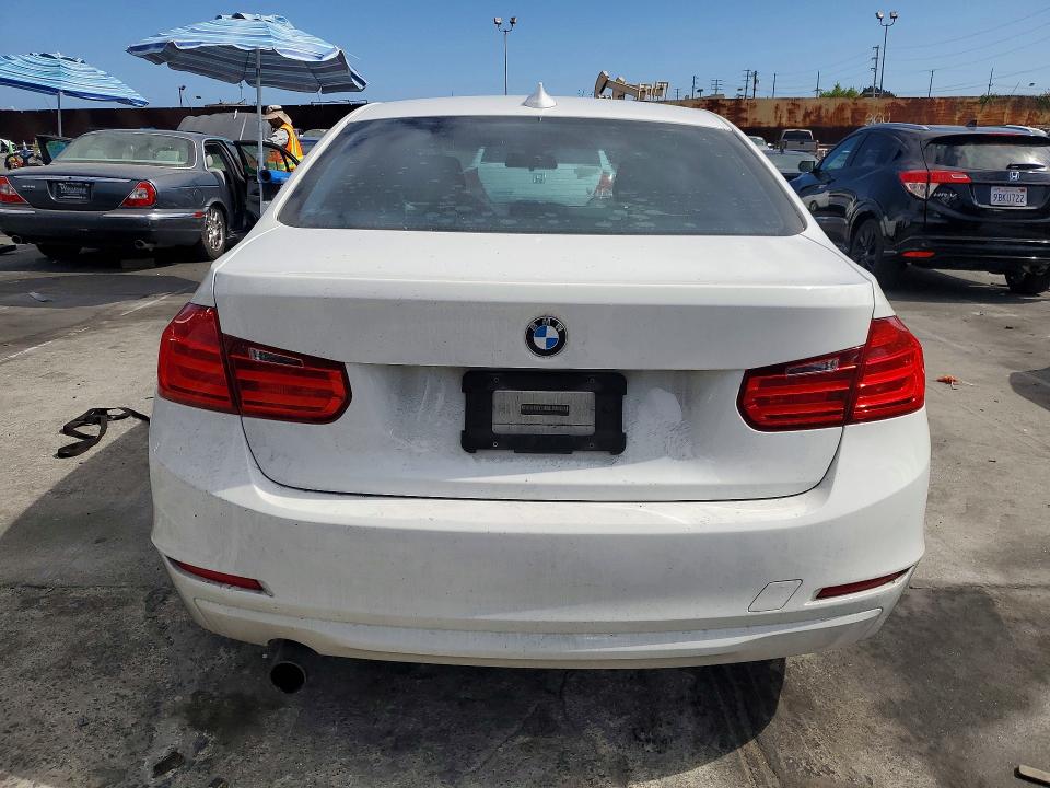 2015 BMW 3er VIN WBA3B1G56FNT07650 COPART salvage auction — FRONT END, Ca - Dis/Dlr/Exp Only Clean Title, sold $1,700 on 2026-07-22 (photo 6)