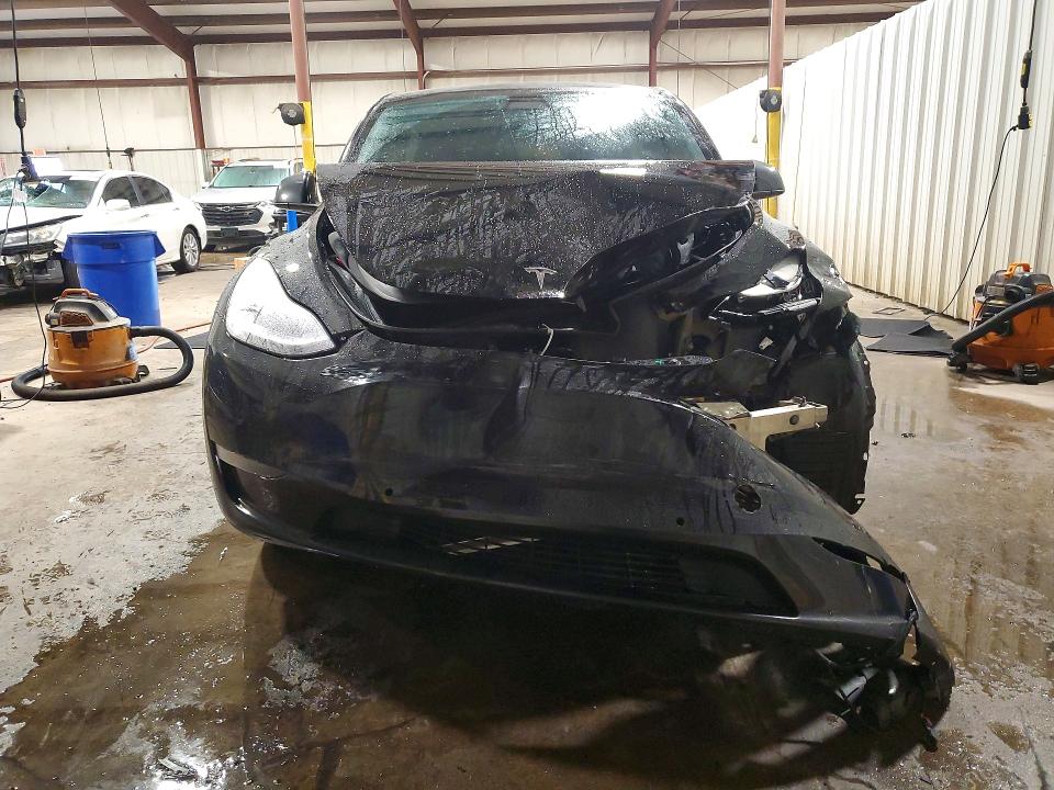 2021 Tesla Model y VIN 5YJYGDEE6MF080101 COPART salvage auction — FRONT END, PA - CERTIFICATE OF SALVAGE, sold $1,600 on 2026-07-28 (photo 5)