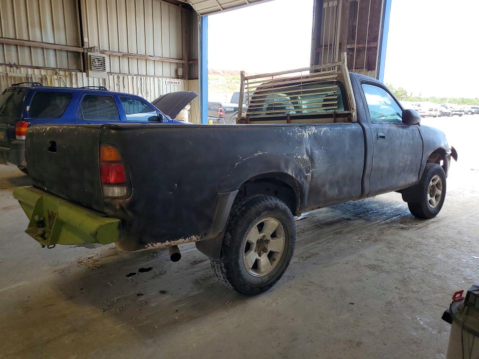 2000 Toyota Tundra VIN 5TBJN3217YS073123 COPART salvage auction — FRONT END, TX - CERTIFICATE OF TITLE, sold $250 on 2026-07-24 (photo 3)