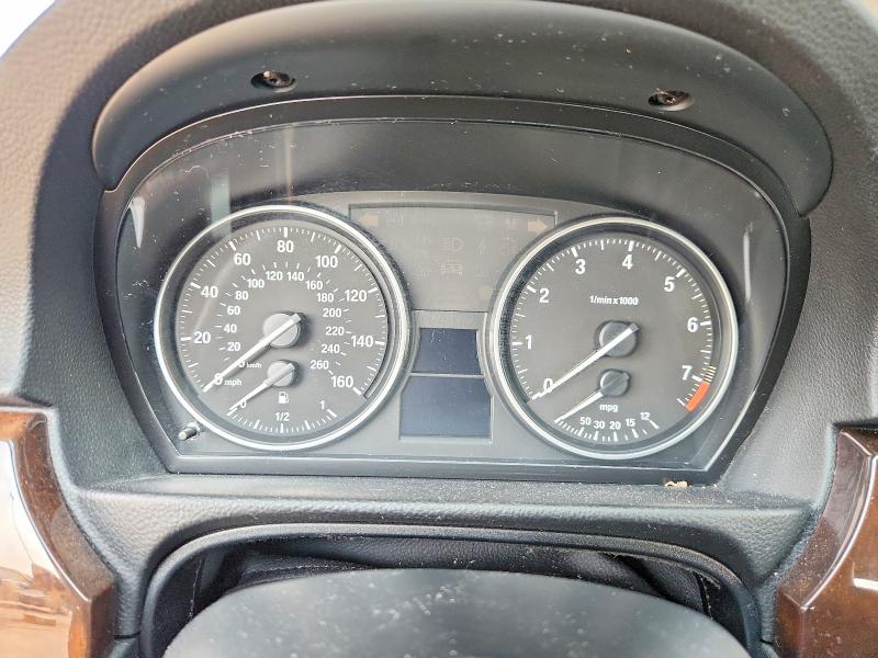 2011 BMW 3 series VIN WBAPH7G53BNM55039 COPART salvage auction — MECHANICAL, In - Certificate Of Title, sold $1,100 on 2026-07-27 (photo 9)