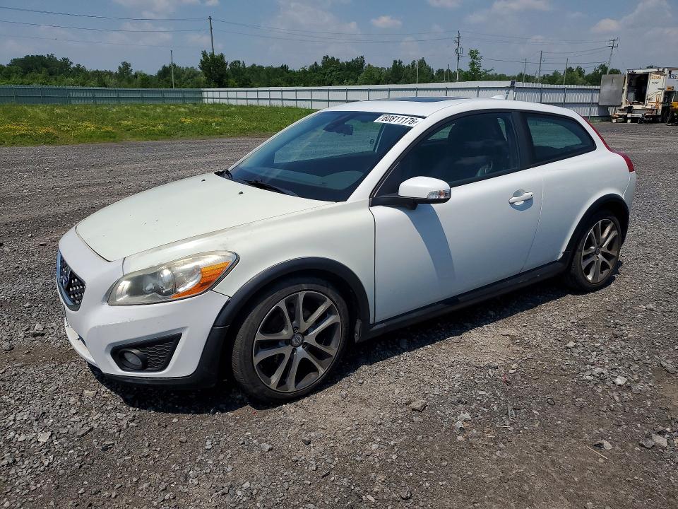 2012 Volvo C30 VIN YV1672MK8C2267113 COPART salvage auction — WATER/FLOOD, On - Permit Irrepairable, sold $250 on 2026-08-04 (photo 1)