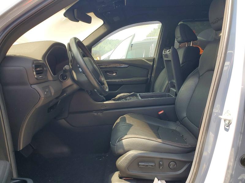 2026 Honda Passport VIN 5FNYF9H84TB017471 COPART salvage auction — Burn Interior, MA - CERT OF TITLE-SALVAGE (P), sold $150 on 2026-07-29 (photo 7)