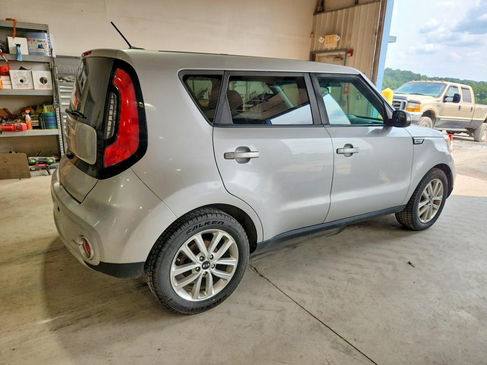 2018 Kia Soul VIN KNDJP3A51J7510328 COPART salvage auction — MINOR DENT/SCRATCHES, Wv - Non Public Clean Title, sold $2,550 on 2026-07-31 (photo 3)