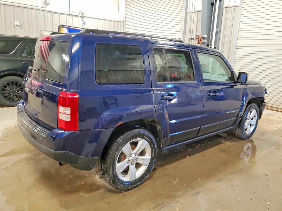 2015 Jeep VIN 1C4NJPBB8FD129650 COPART salvage auction — FRONT END, Wy - Certificate Of Title, sold $200 on 2026-09-02 (photo 3)
