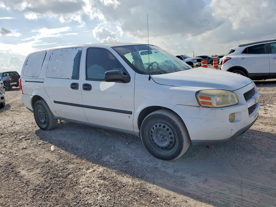 2008 Chevrolet Uplander VIN 1GBDV13W68D116420 COPART salvage auction — MINOR DENT/SCRATCHES, Tx - Certificate Of Title, sold $275 on 2026-07-09 (photo 4)