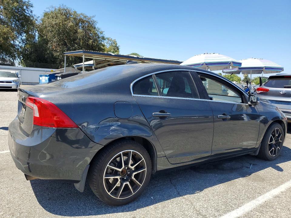 2012 Volvo S60 VIN YV1622FS2C2113122 COPART salvage auction — REAR END, Ca - Salvage Certificate, sold $325 on 2026-07-17 (photo 3)