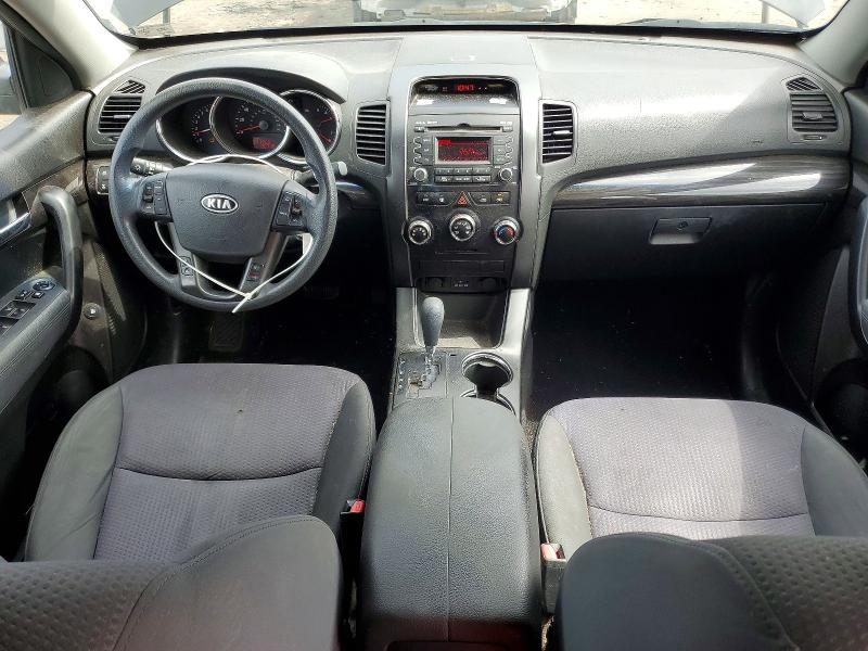 2013 Kia Sorento VIN 5XYKTDA25DG327632 COPART salvage auction — REAR END, VA - CERT OF TITLE - SALVAGE, sold $200 on 2026-07-29 (photo 8)