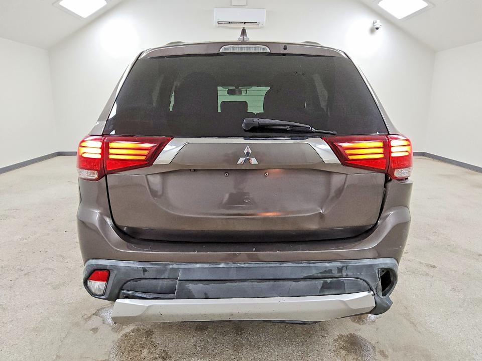 2018 Mitsubishi Outlander VIN JA4AD3A35JZ035031 COPART salvage auction — REAR END, CO - CERTIFICATE OF TITLE, sold $3,200 on 2026-07-23 (photo 6)