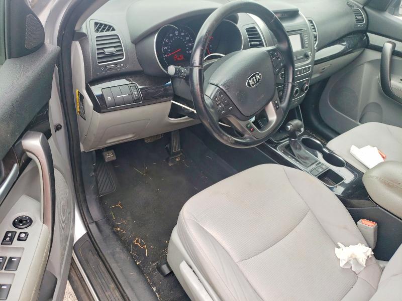 2015 Kia Sorento VIN 5XYKT4A63FG573763 COPART salvage auction — MINOR DENT/SCRATCHES, Tn - Certificate Of Title, sold $175 on 2026-07-28 (photo 8)